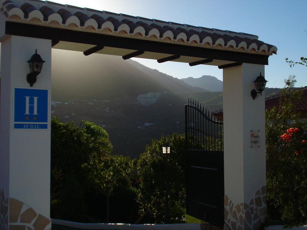Hotel Cortijo De Salia Alcaucin Exterior photo