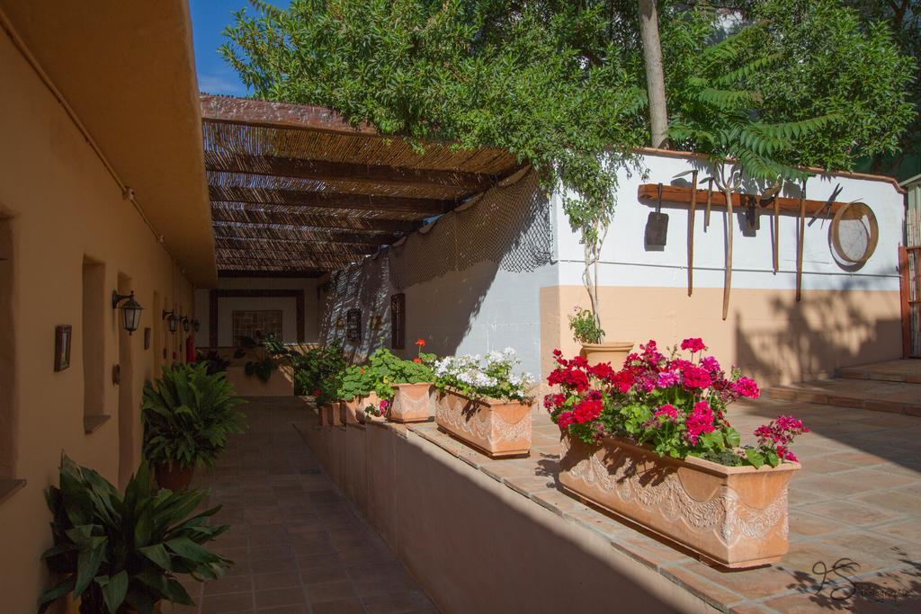 Hotel Cortijo De Salia Alcaucin Exterior photo
