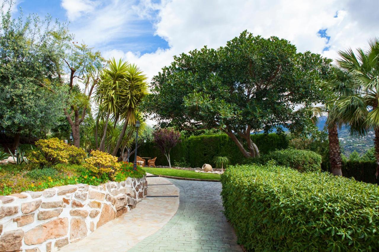 Hotel Cortijo De Salia Alcaucin Exterior photo