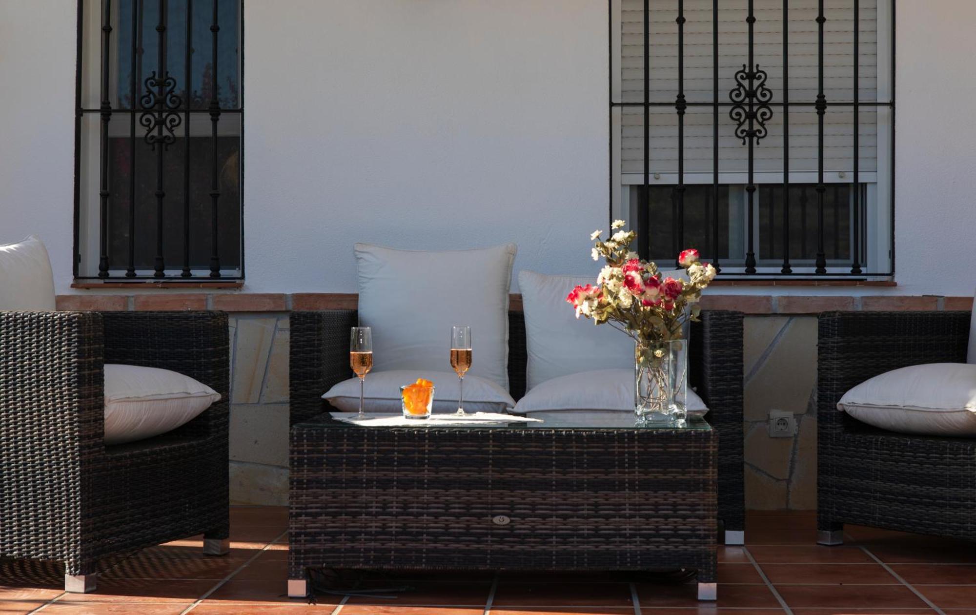 Hotel Cortijo De Salia Alcaucin Room photo