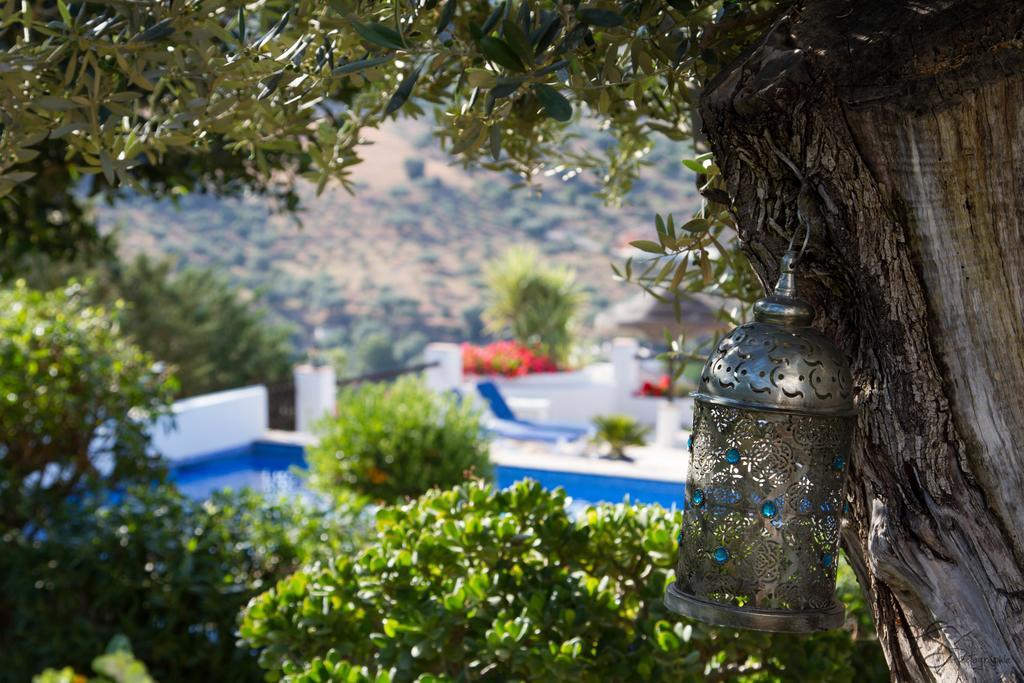 Hotel Cortijo De Salia Alcaucin Exterior photo