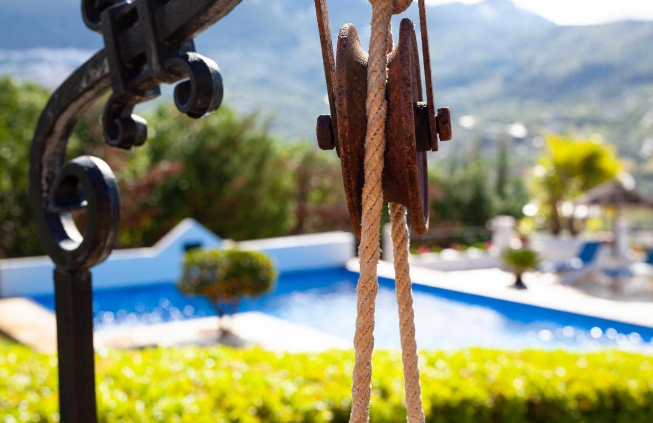 Hotel Cortijo De Salia Alcaucin Exterior photo