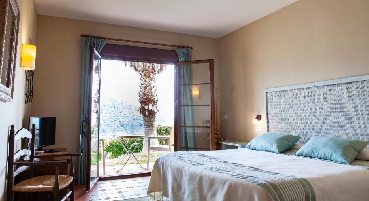 Hotel Cortijo De Salia Alcaucin Exterior photo